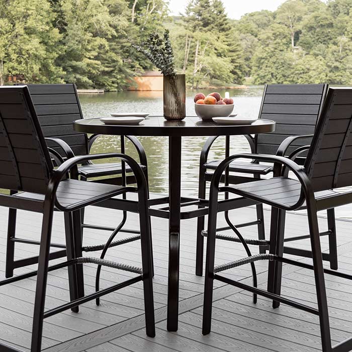 Murphy 42" Round Bar Height Table