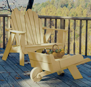 Fanback Settee