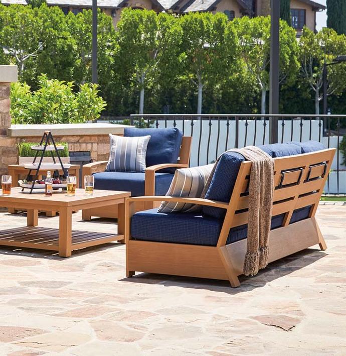 Seattle Sofa and Seattle Lounge Chair from Patio Renaissance