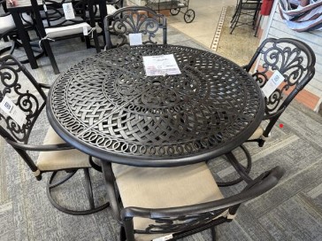 Bella 48" Round Table Outdoor Living