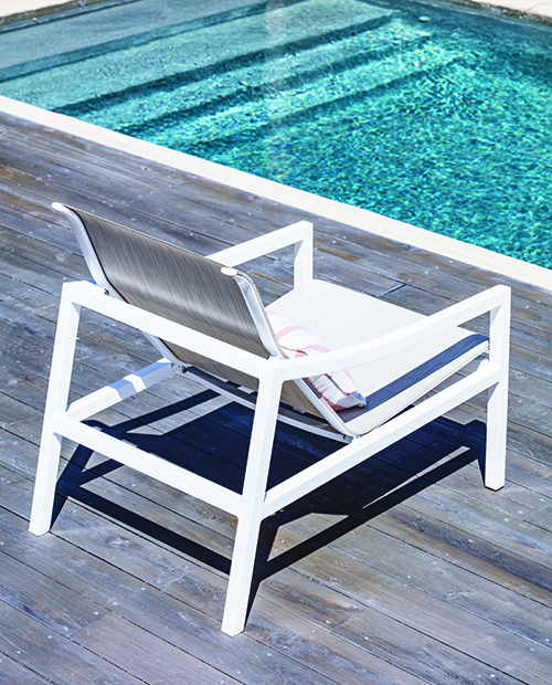 Escape Sling Lounge Chair