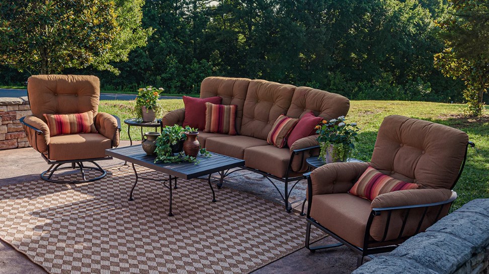 Meadowcraft Wrought Iron Rectangular Mesh Top Coffee Table