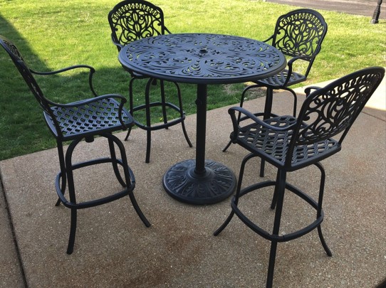 Tuscany 42" Round Pedestal Bar Table Outdoor Furniture