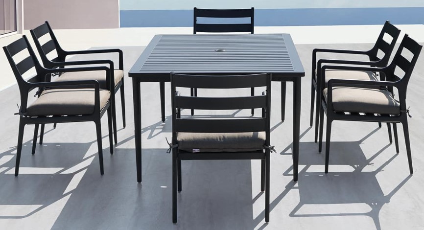 Hanamint Carlisle 44&quot; x 71&quot; Rectangular Table Outdoor Furniture