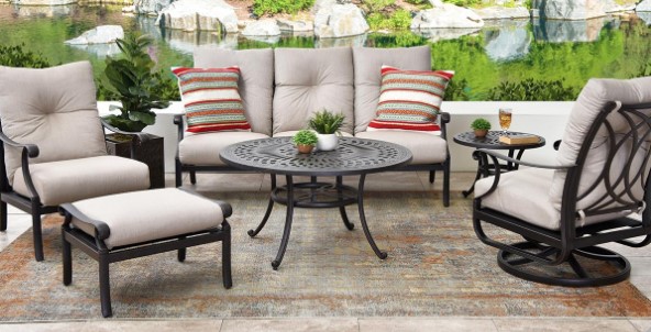 Mayfair 42" Round Coffee Table Outdoor Furniture