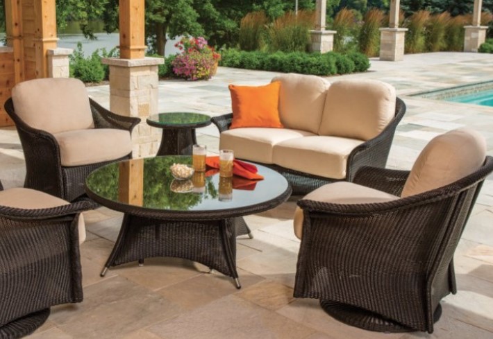 Generations 48" Round Umbrella Chat Table Outdoor Living