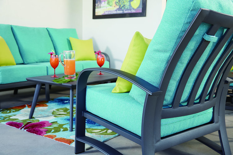 Martinique Cushioned Lounge Chair