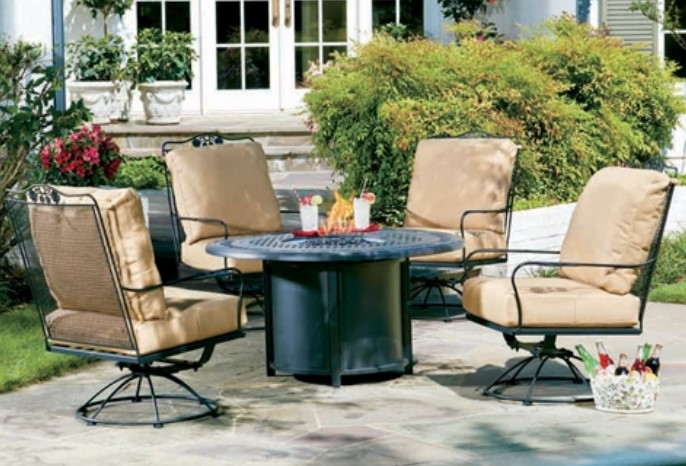 Briarwood Swivel Rocking Lounge Chair Outdoor Patio Furniture