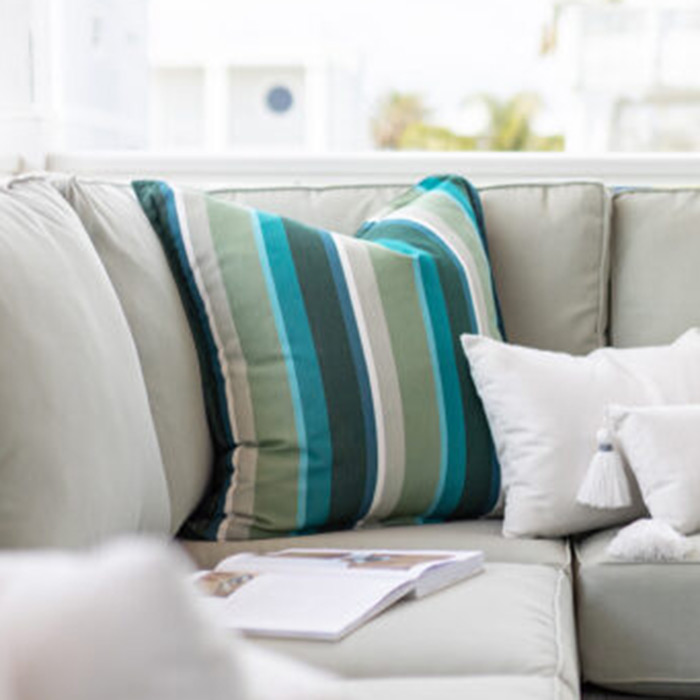 LH 24x24 Fitted Down Feather Throw Pillow for Outdoor