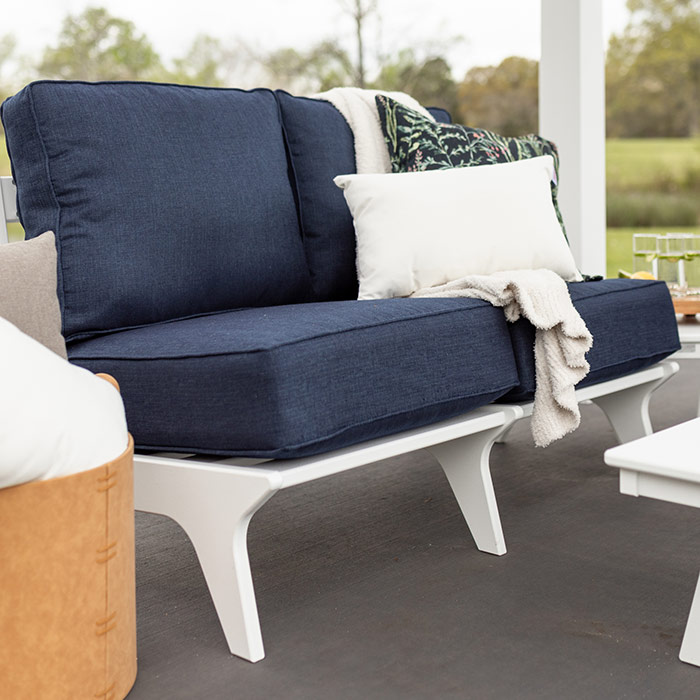 Hartley Loveseat for Outdoor