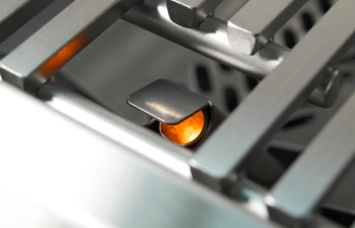 Aurora A660i Built-In Gas Grill