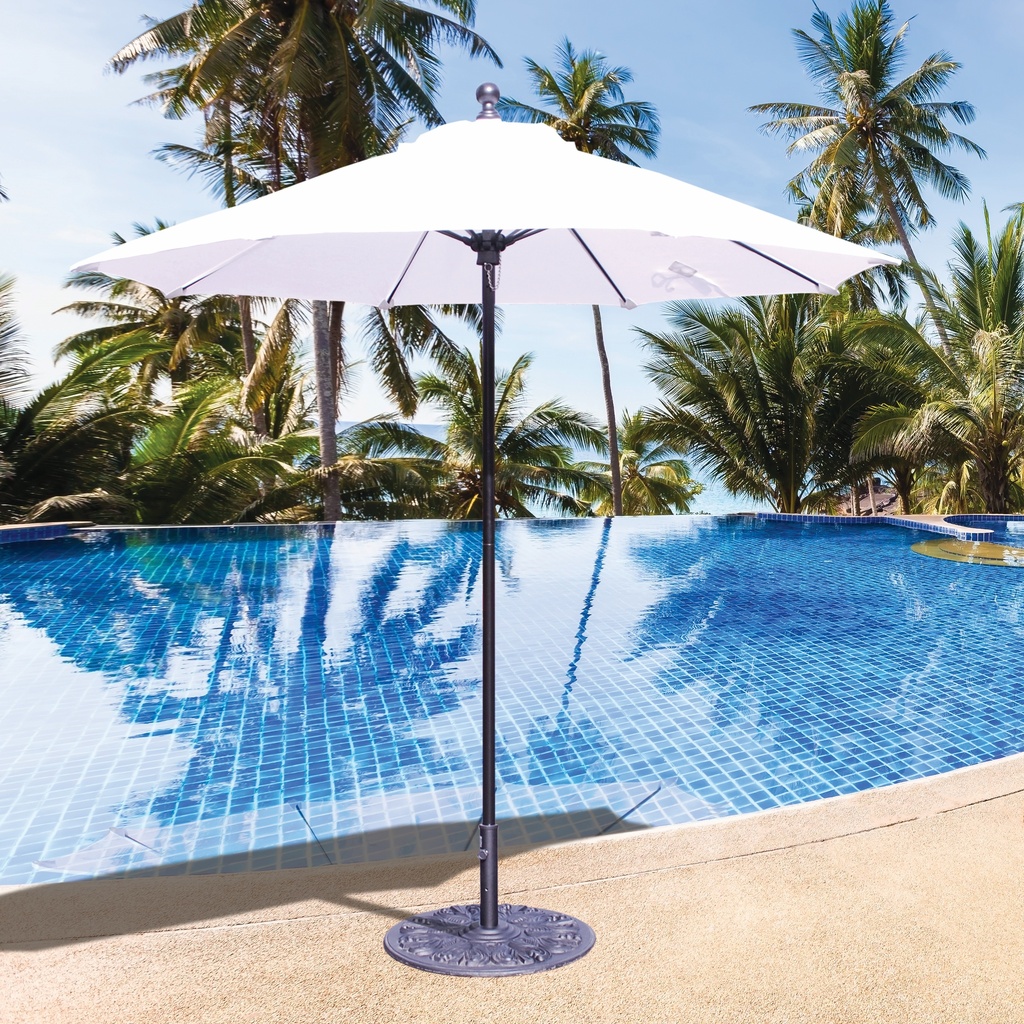 725 - 7.5' Fiberglass Ribs Commercial Patio Furniture Umbrella