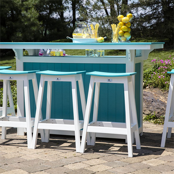 Outdoor Island Bars and Bar Stools