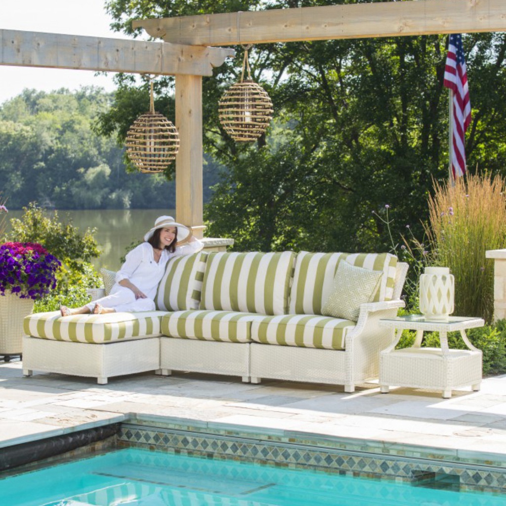 Hamptons Right Arm Chaise