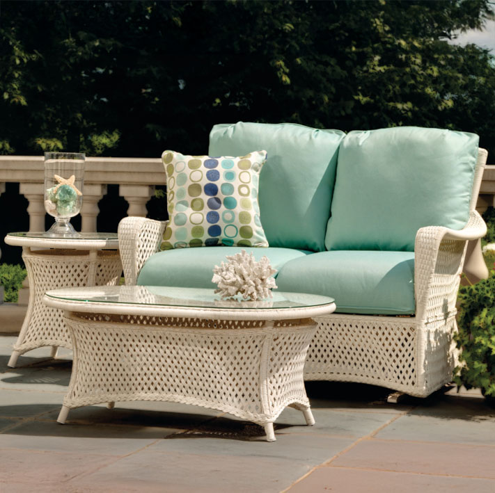 Grand Traverse 24" Round End Table