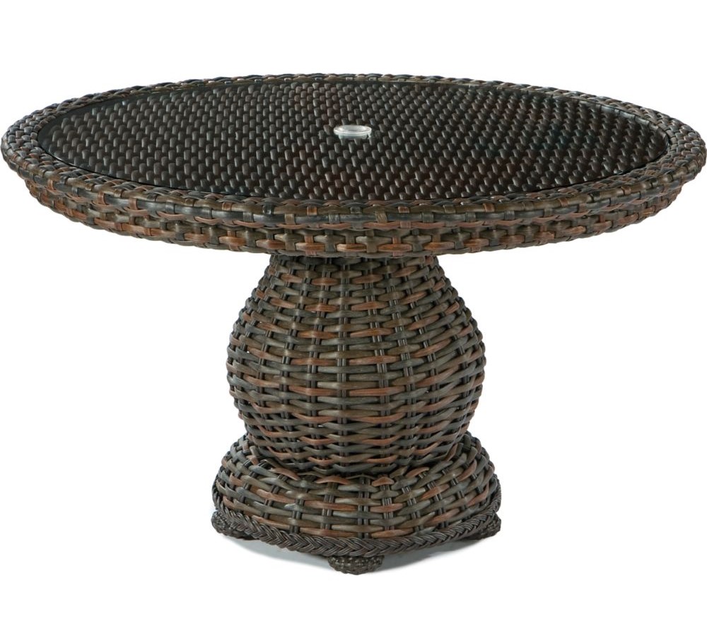 South Hampton Round Dining Table