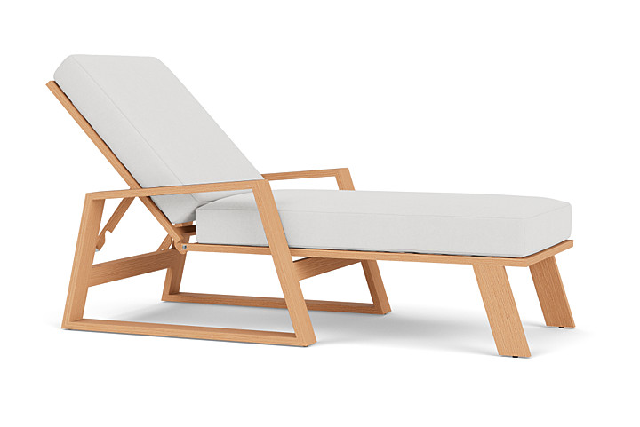 Pursuit Pool Chaise